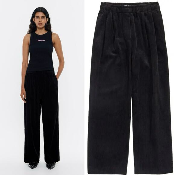 Bimba Y Lola Cropped Corduroy Trousers In Black - Picture 1 of 9
